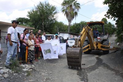 Inician obras de introducción de drenaje sanitario y pavimentación en la Emiliano Zapata