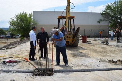 Supervisa Javier Treviño obras en la Infonavit