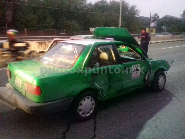 CHOCAN EN LA PRESA Y ESCAPAN, GENERAN PERSECUCIÓN E IMPACTAN UNA PATRULLA EN SANTIAGO.