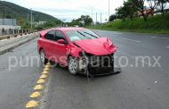 CHOCA EN CARRETERA NACIONAL EN SANTIAGO, REPORTAN DAÑOS.