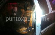 LANZAN COHETES UNO PROVOCA INCENDIO EN UNA CAMIONETA EN ALLENDE.