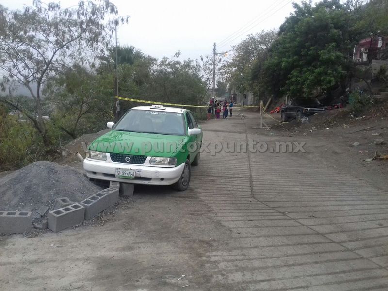 MUERE UN HOMBRE A BORDO DE UN TAXI EN MMORELOS