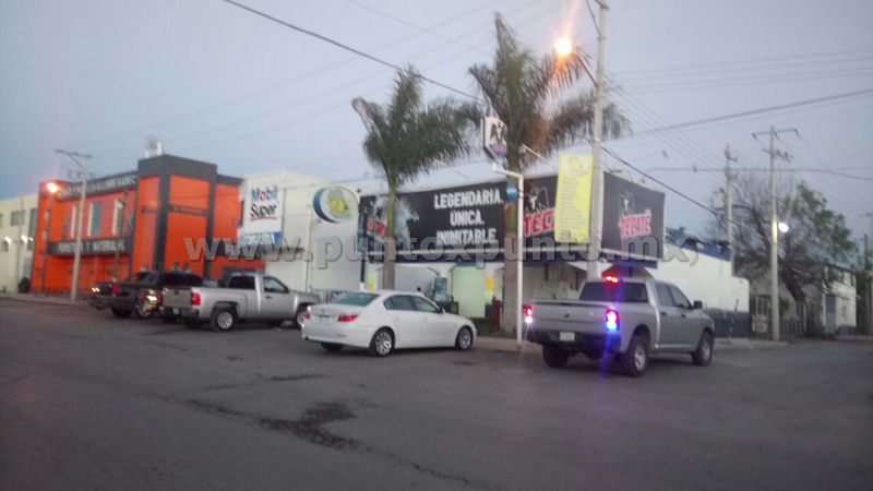 MOVILIZA A LA POLICÍA SUPUESTO ROBO DE AUTO, ERA FALSO