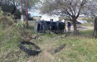 TRES PERSONAS LESIONADAS UNA DE ELLAS GRAVE EN APARATOSA VOLCADURA.