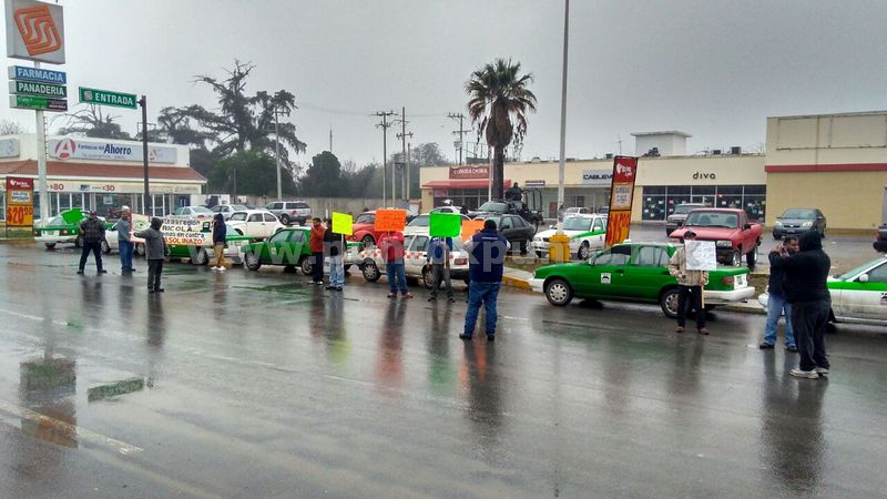 REALIZAN MANIFESTACIÓN CONTRA GASOLINAZO TAXISTAS DE LA REGIÓN CITRÍCOLA.