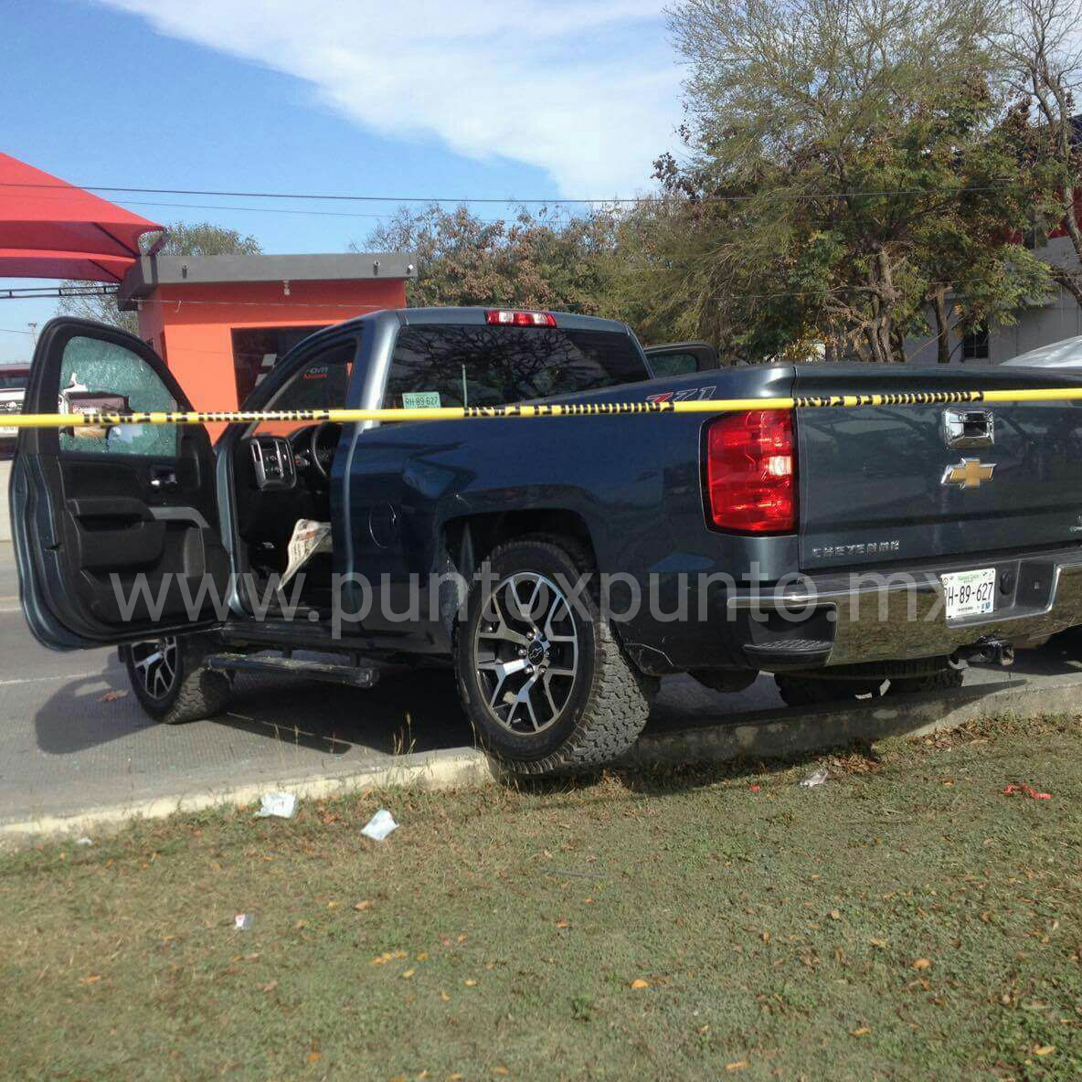 BALACERA EN ALLENDE EN CARRETERA NACIONAL, REPORTAN UNA PERSONA HERIDA.