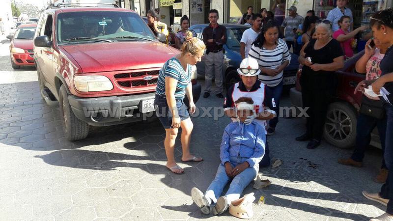 ATROPELLAN A MUJER EN CENTRO DE LA CIUDAD DE MONTEMORELOS.