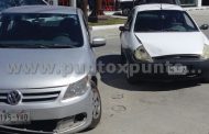 DOS ACCIDENTES EN EL PRIMER CUADRO DE LA CIUDAD EN MONTEMORELOS.