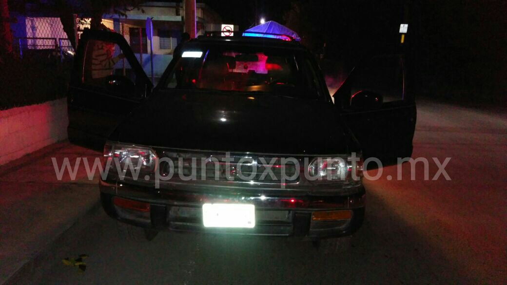 DETIENEN A DOS EN ALLENDE EN OPERATIVO, TRIPULABAN AUTO ROBADO.