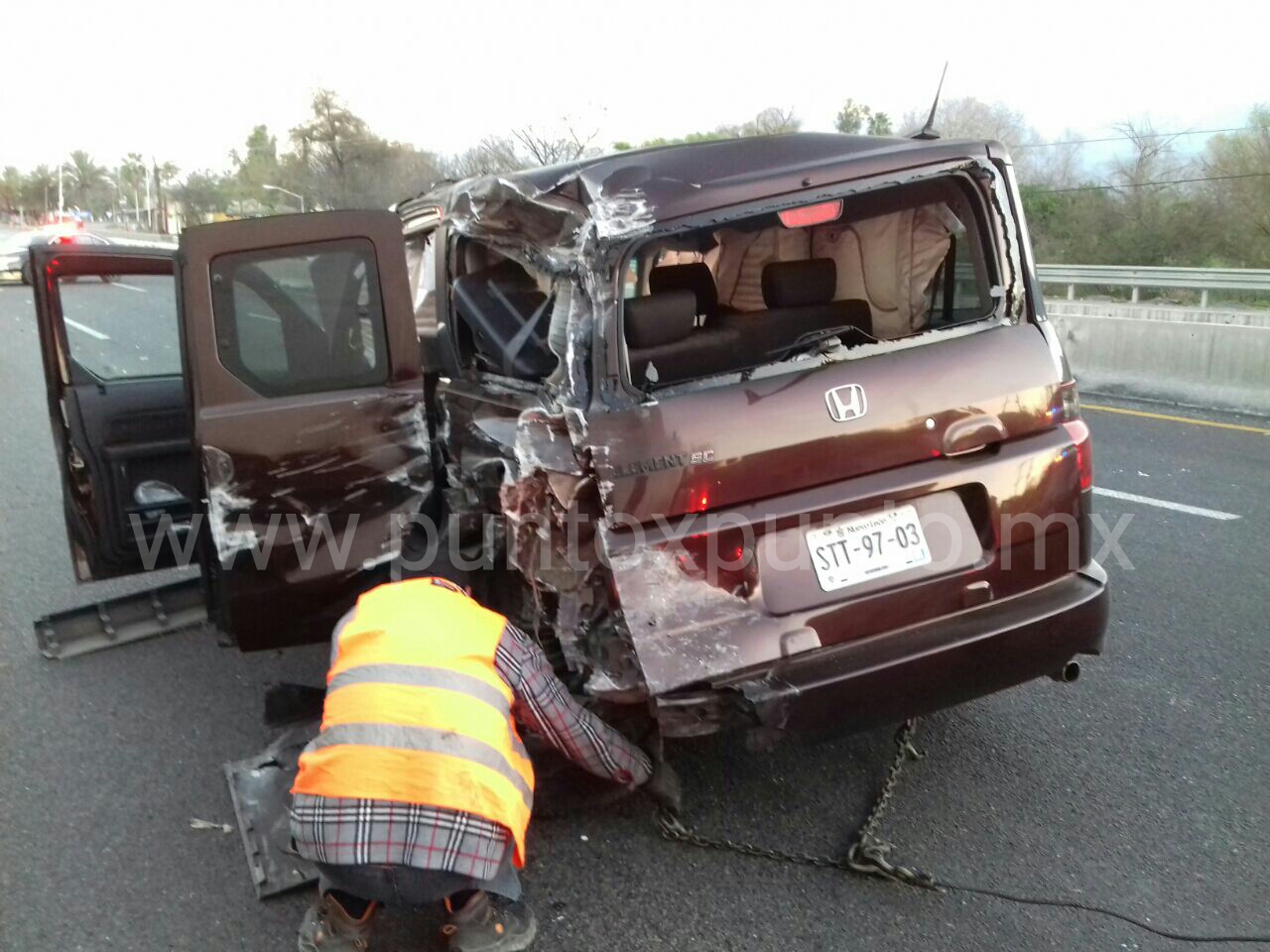 CHOQUE DEJA UN HERIDO Y DAÑOS MATERIALES