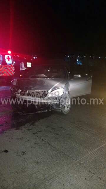 ESTRELLA SU MERCEDES Y SALE LESIONADO