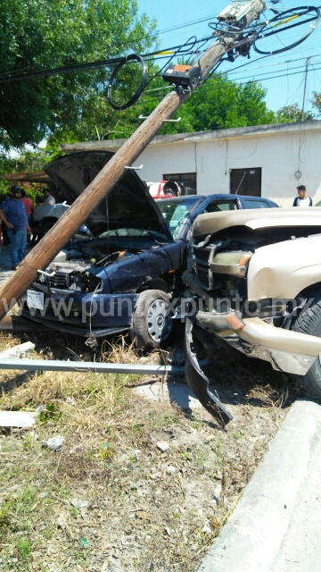 FUERTE CHOQUE EN CRUCERO DE MMORELOS, HAY 3 NIÑOS LESIONADOS, UNA BEBE CON SERIAS HERIDAS