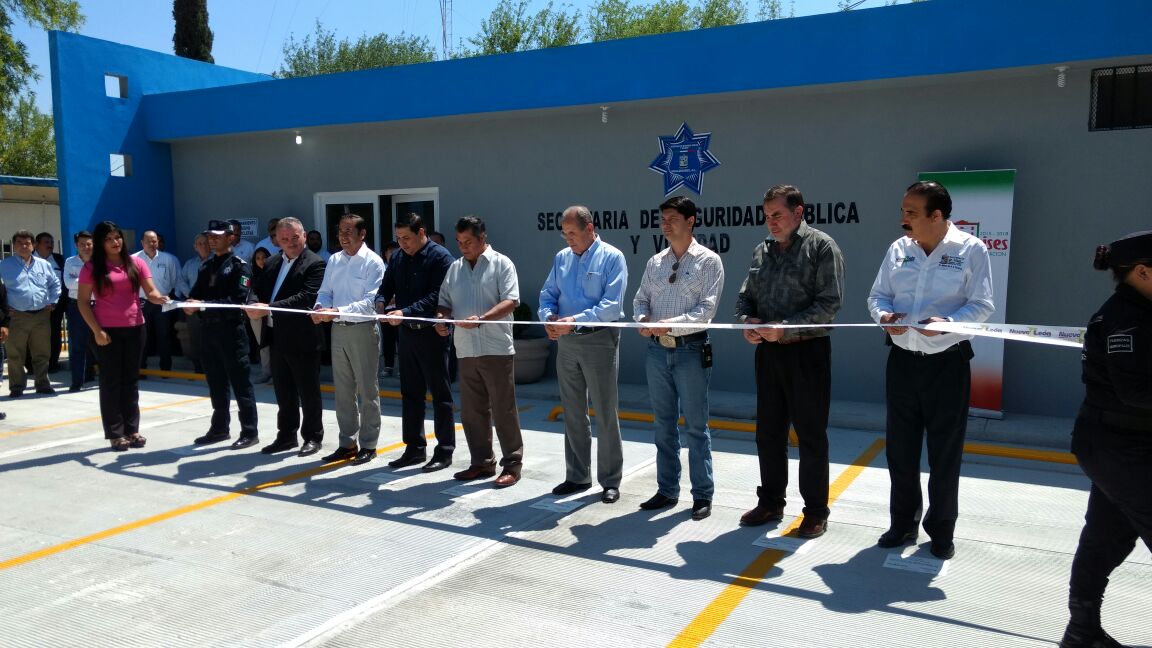 VISITA GOBERNADOR DEL ESTADO HUALAHUISES.