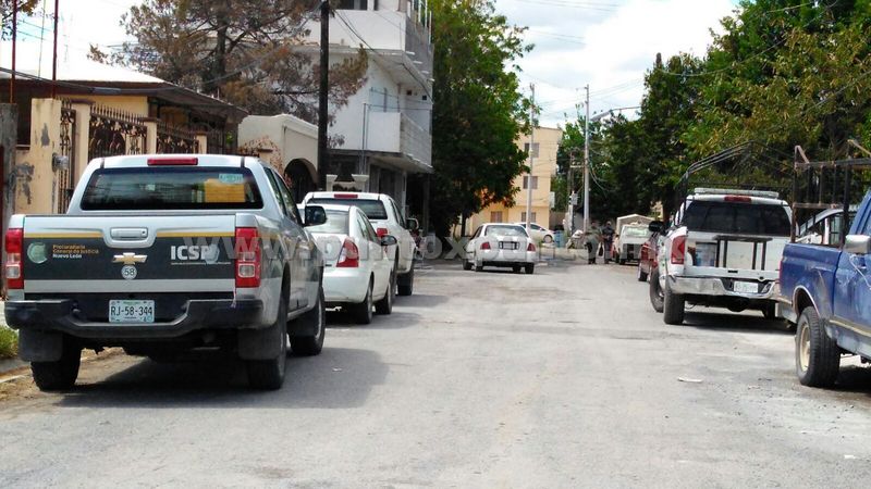 INVESTIGAN MUERTE DE UN ABUELITO EN COLONIA ZAMBRANO EN MMORELOS.