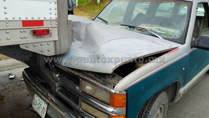 UNA PERSONA HERIDA EN CHOQUE EN CARRETERA ALLENDE CADEREYTA.