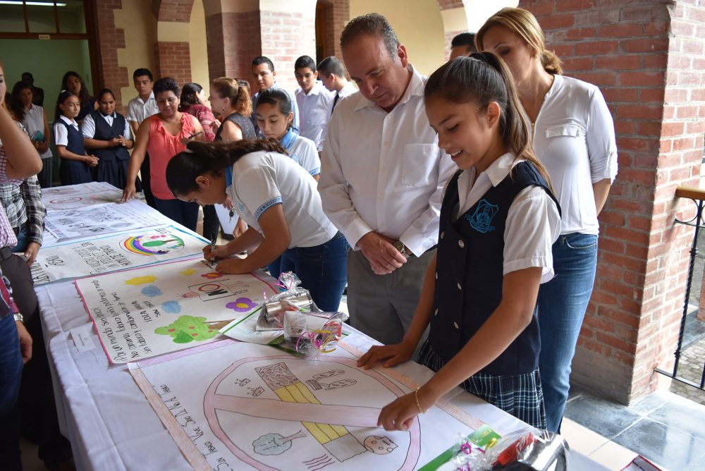 Autoridades Municipales conmemoran el Día Mundial Contra El Tabaco