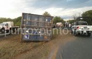 SE DESPRENDE CAJA DE TRAILER EN ALLENDE, EN CARRETERA NACIONAL.