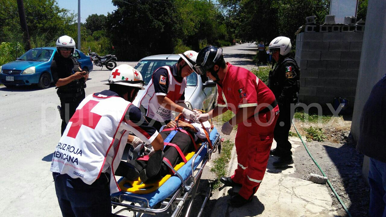 TERMINA DE GRADUARSE, LO ATROPELLAN, ES LLEVADO A HOSPITAL LESIONADO.