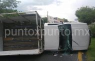 CHOQUE Y VOLCADURA EN CARRETERA NACIONAL.