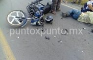 CHOQUE EN MMORELOS ENTRE DOS VEHÍCULOS, CONDUCTOR DE MOTOCICLETA ES TRASLADADO HERIDO