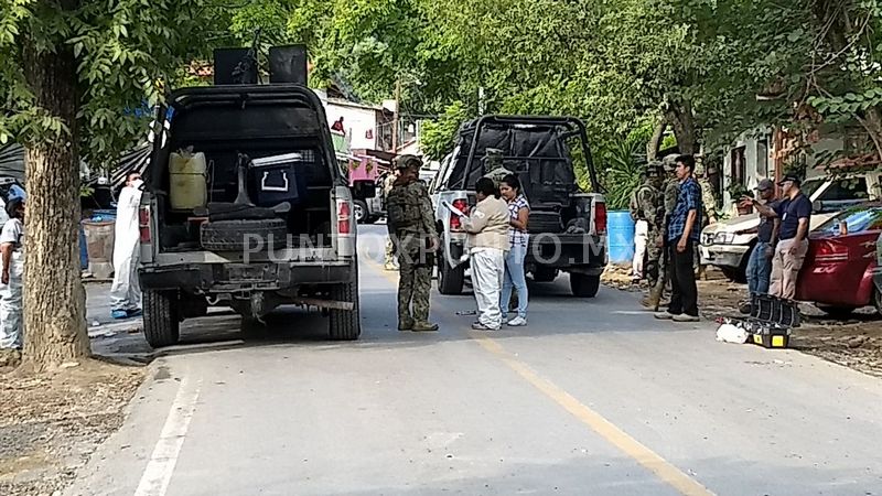 ENFRENTAMIENTO ENTRE MARINOS Y DELINCUENTES, MUERE CIVIL Y UN MARINO RESULTA HERIDO.