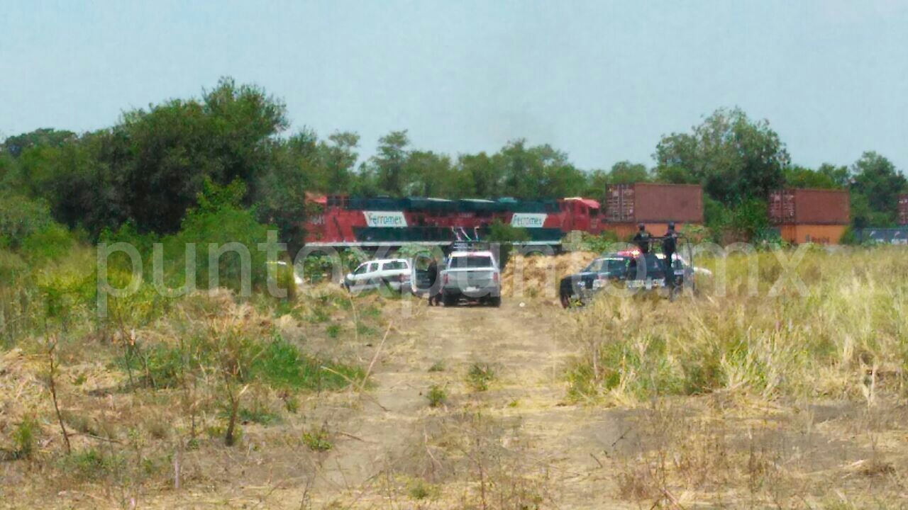 SE QUEDA DORMIDO EN LAS VÍAS DEL TREN MUERE