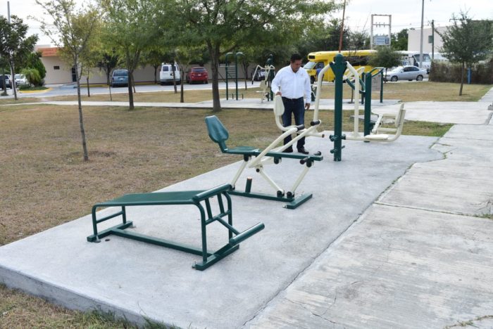 Dan rehabilitación a plaza de la Colonia Las Alamedas