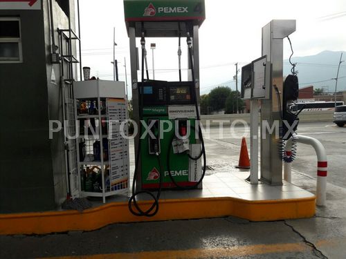 INMOVILIZA PROFECO BOMBAS DE GASOLINA A ESTACIÓN DE OXXO GAS EN ALLENDE.