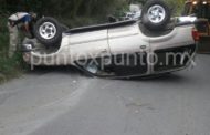 MUJER HERIDA EN ALLENDE AL VOLCAR CAMIONETA.