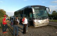 RETIENE POLICIA DE LINARES A 20 INDOCUMENTADOS EN HUALAHUISES, VIAJABAN EN AUTOBUS.