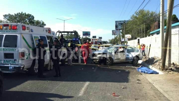 4  PERSONAS HERIDAS Y UNA PERSONA MUERTA EN UNA VOLCADURA REGISTRADA EN SANTIAGO.