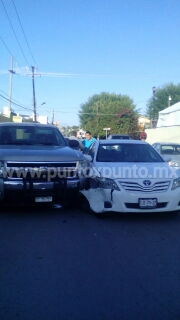 CHOQUE EN ALLENDE, REPORTAN DAÑOS MATERIALES.