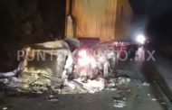 CONTINÚAN LA BUSQUEDA DEL CHOFER DE TRÁILER QUE FUE ENCONTRADO INCENDIADO ESTA MADRUGADA.