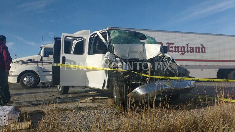 UN MUERTO Y DOS HERIDOS EN APARATOSO ACCIDENTE.