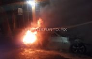 INCENDIO DE VEHICULO EN MONTEMORELOS MOVILIZA A PROTECCIÓN CIVIL.