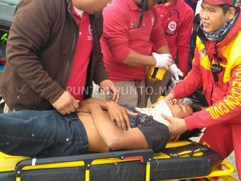 CAE DE CABALLO, ES TRASLADADO AL HOSPITAL LA CARLOTA EN MMORELOS.