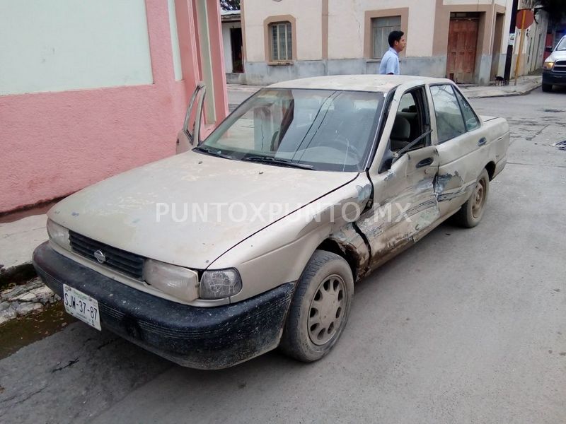 PERSONAS HERIDAS EN CHOQUE DE CRUCERO EN MMORELOS.