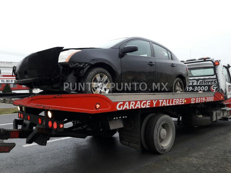 ASEGURA INVADEN SU CARRIL, SALE DE LA CARRETERA NACIONAL EN MMORELOS.