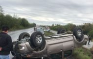 VOLCADURA EN CARRETERA NACIONAL EN LINARES, GRANIZO CAUSA ACCIDENTE.