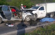 UNA PERSONA MUERTA Y UNA HERIDA ES EL SALDO DE UN CHOQUE FRONTAL EN UNA DE LAS AVENIDAS EN MONTEMORELOS.