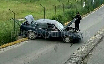 ACCIDENTE EN CARRETERA NACIONAL, AUTO CAE DE PUENTE EN ALLENDE.