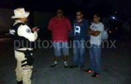 RETIENEN POLICIA ESTATAL DE CAMINOS A DIEZ MIGRANTES Y DETIENEN A TRES POLLEROS EN CHINA NUEVO LEÓN.