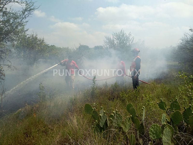 CONTROLA PROTECCIÓN CIVIL DE MMORELOS INCENDIO DE PASTIZAL EN HACIENDA LA ESPAÑOLA.