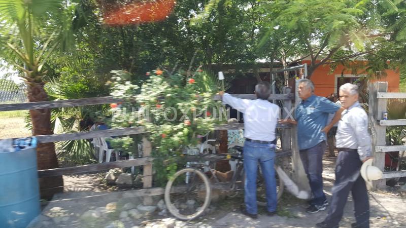 MIENTRAS LA VELABAN EN SU DOMICILIO, LLEGA SU HERMANO AL SEPELIO EN GENERAL TERAN, TAMBIEN MUERE, SE MOVILIZAN AUTORIDADES.