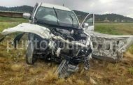 LOCALIZAN CAMIONETA CHOCADA Y ABANDONADA AL SUR DEL ESTADO.