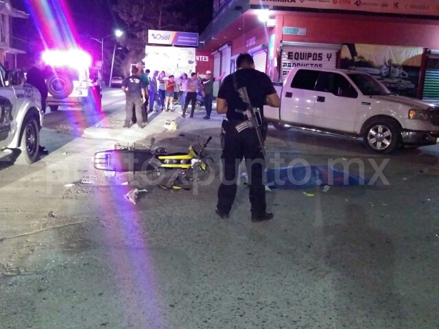 MUERE JOVEN Y OTRO MAS ESTA HERIDO EN CHOQUE EN MMORELOS