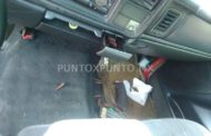 ESCAPAN DOS EN PERSECUCIÓN DE FUERZA CIVIL ASEGURAN CAMIONETA, ENCUENTRAN CARGADORES Y MUNICIONES.