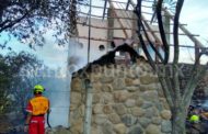 INCENDIO EN PALAPA EN CALLEJON DE MONTEMORELOS.