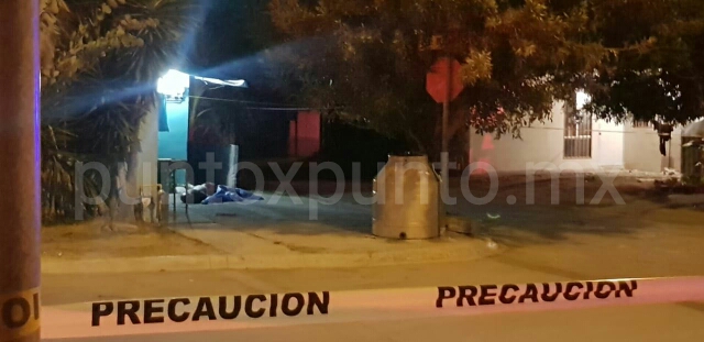 LO ASESINAN DE VARIOS DISPAROS, AUTORIDADES INVESTIGAN LOS HECHOS.