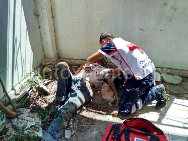 MOVILIZACION EN MMORELOS EN UNA VIVIENDA ABANDONADA, INDIGENTE ES AUXILIADO.